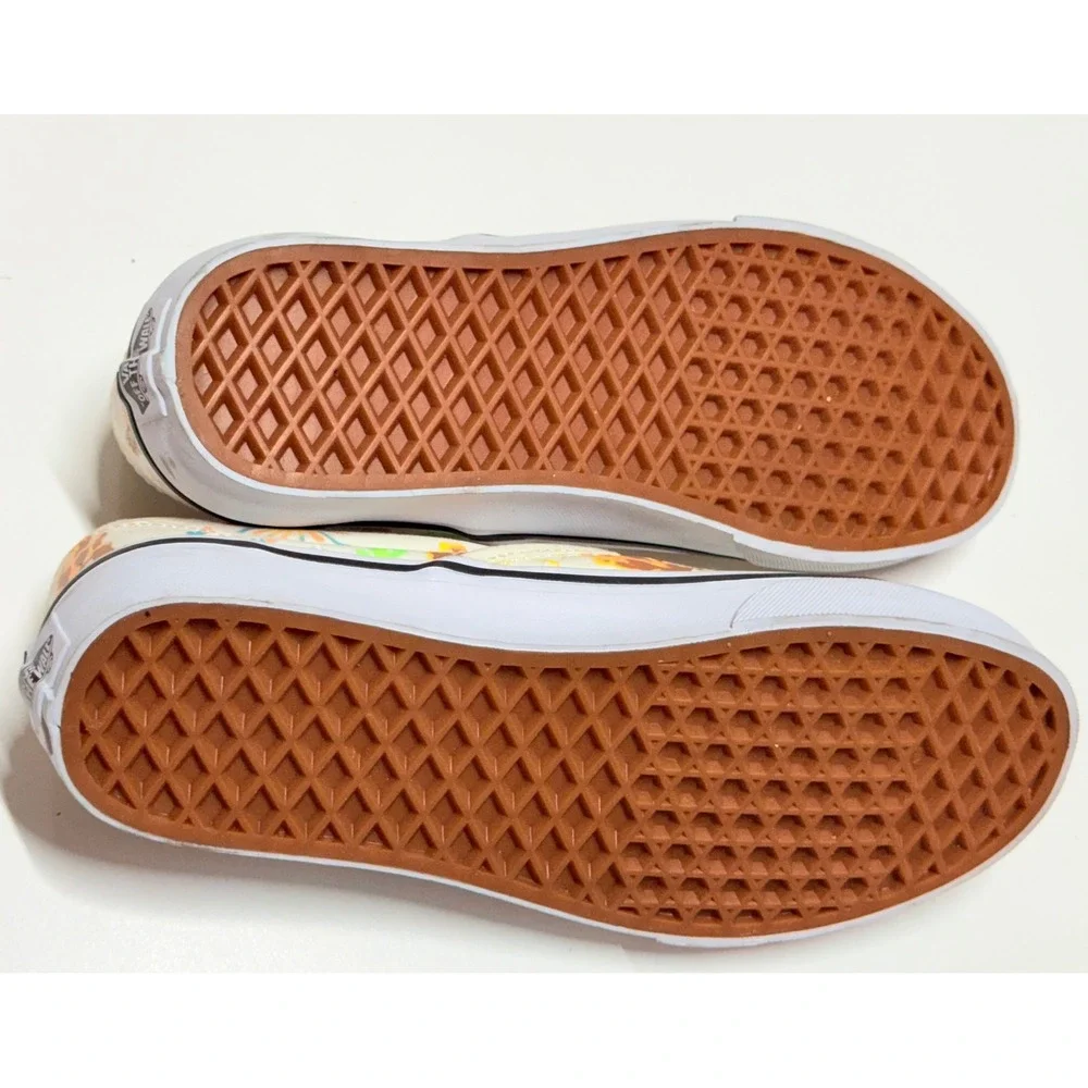 Vans Classic Slip-On Desert Roadrunner Cactus Cream Canvas Sneakers Womens 8